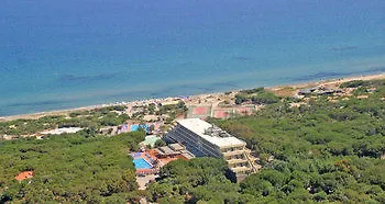 Villaggio Dei Pini Hotel 3*